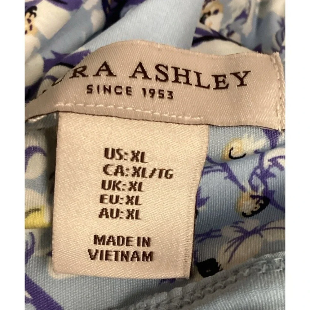 LAURA ASHLEY Women's (Size XL) Floral Pull‎ On Skort Polyester Stretch